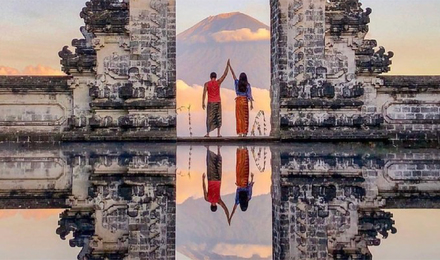 巴厘岛网红专线—高品质深度畅玩巴厘岛7天6晚（漂浮早餐/秋千鸟巢+天空之门/水皇宫+蓝梦岛/佩尼达双岛出游+精品SPA体验/下午茶+情人崖/金巴兰绝美日落+特色美食体验）